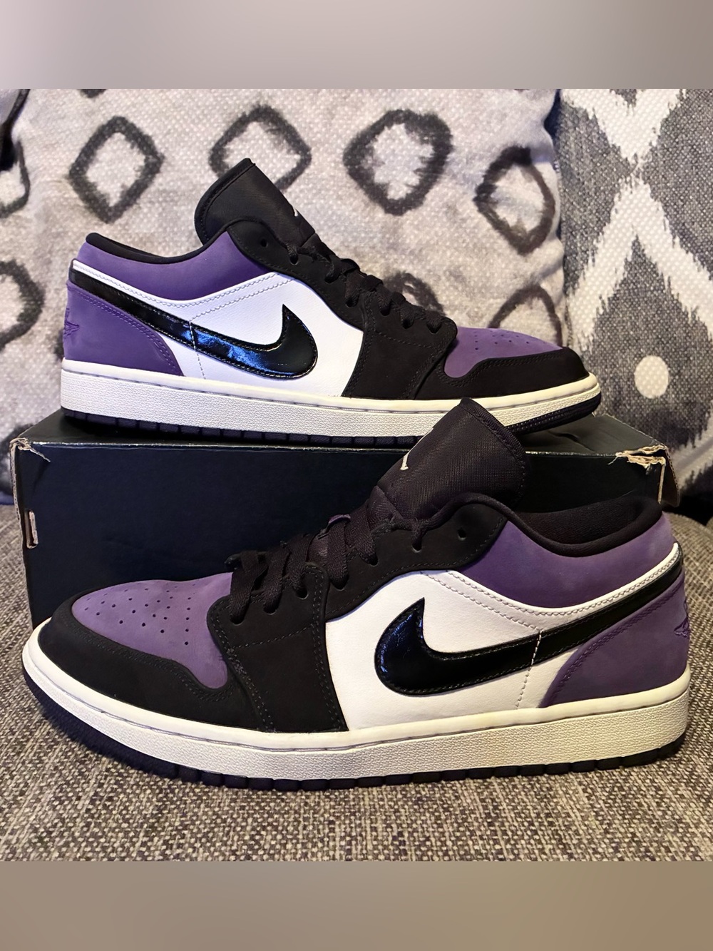 Air Jordan Retro 1 Low Court Purple Size 10